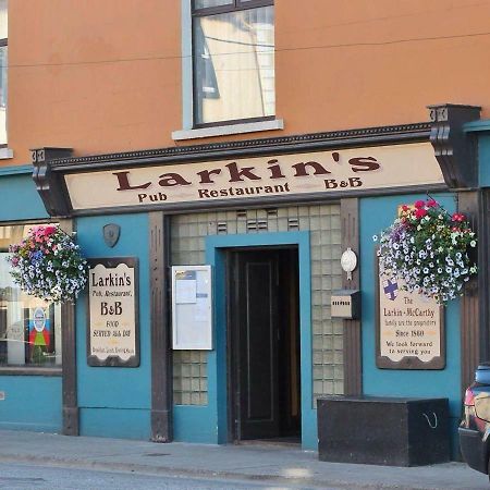 Larkin'S Pub, Restaurant, And B&B Milltown  Exterior photo